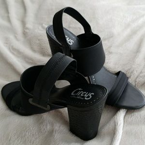 Circus by Sam Edelman Black Sandals - Sz 9